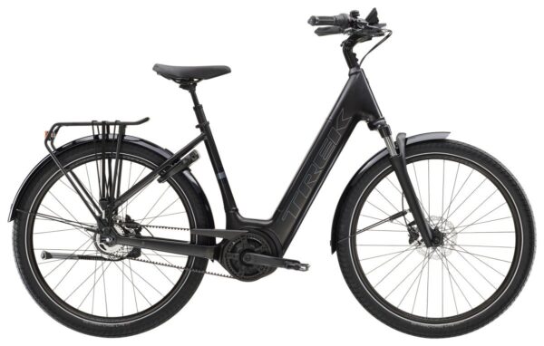 District+ 4 Lowstep M Trek Black Satin 545WH